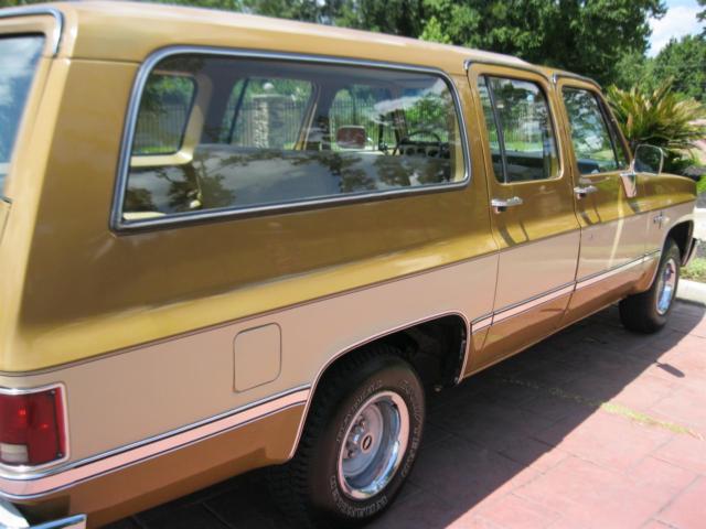 1984 Chevrolet Suburban Silverado - photo 8