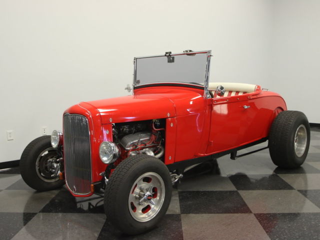 350 CHEVY V8 W/ DUAL QUADS, AUTO, FRONT DISC BRAKES, COILOVER REAR, GREAT VALUE! 1929 Ford Hi Boy