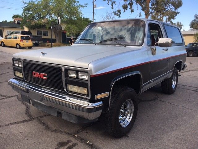 350 fuel injected,4x4,same as k5 blazer, rust free nevada project 1989 GMC Jimmy SLE