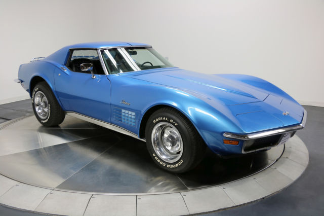 350 L48 - 4 Speed - Frame off Resto with photos - T Tops - Mulsanne Blue 1971 Chevrolet Corvette
