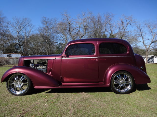 350 V-8 POWER Rack and Pinion Coil-Over /Front Disc Windows Nice Paint and Body 1936 Chevrolet Other STREET ROD SEDAN Two-Door Hot Rod