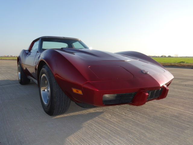 350 V-8 POWER STEERING/BRAKES /WINDOWS COLD A/C STRONG MECHANICS RELIABLE DRIVER 1975 Chevrolet Corvette Stiingray Coupe