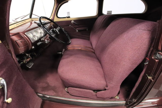 1940 Ford 2 Door Sedan Deluxe - photo 5