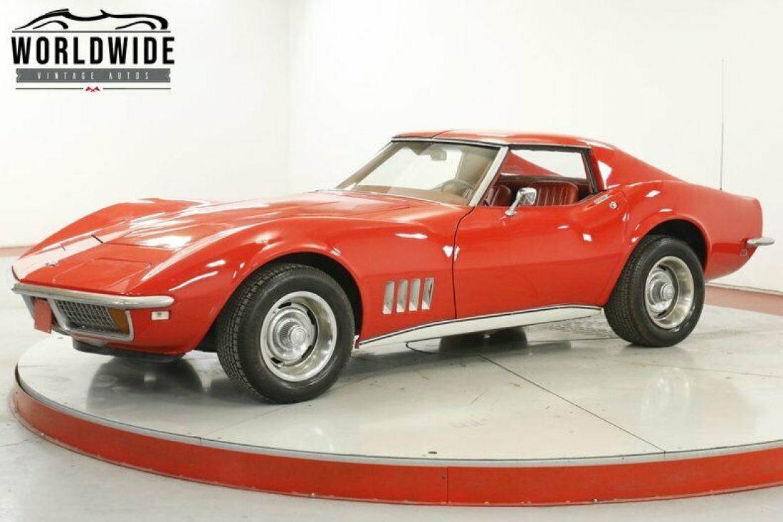 350 V8 4-SPEED T-TOPS NEW PAINT PB 4-WHEEL DISC! 1968 Chevrolet Corvette