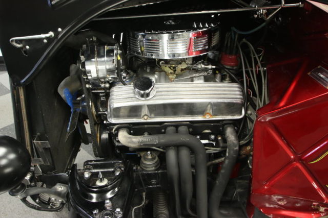 1935 Ford 2 Door Sedan - photo 3