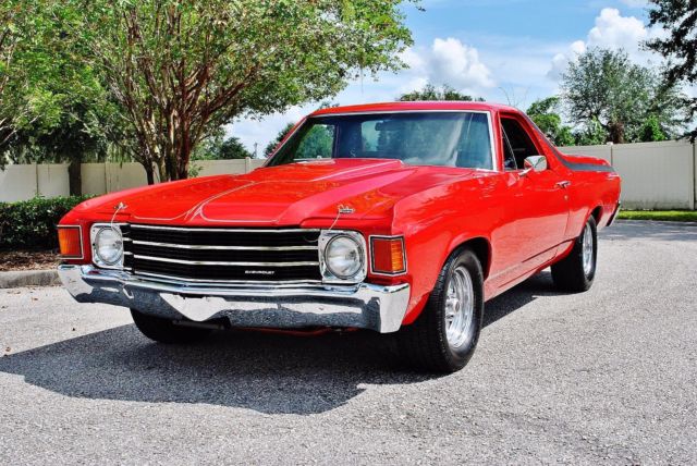 350 V8 Auto Power Steering Power Front Disc Brakes Suspension Upgrades 1972 Chevrolet El Camino Fully Restored Must See Houndstooth Interior