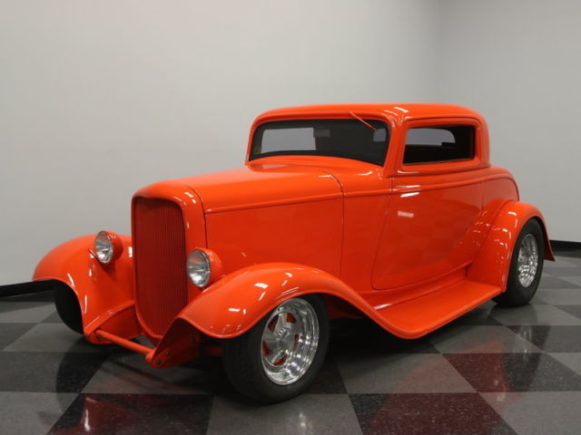 350 V8, AUTO, PS, PB W/FRNT DISC, R134a A/C, STEEL BODY, COILOVERS, HIGH END, A+ 1932 Ford 3 Window Coupe