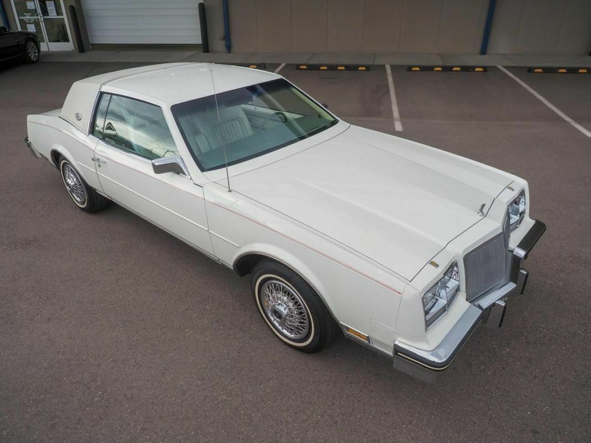 1980 Buick Riviera Low Miles - photo 10