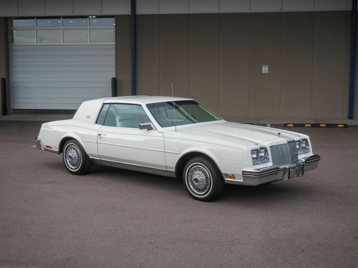 1980 Buick Riviera Low Miles - photo 6