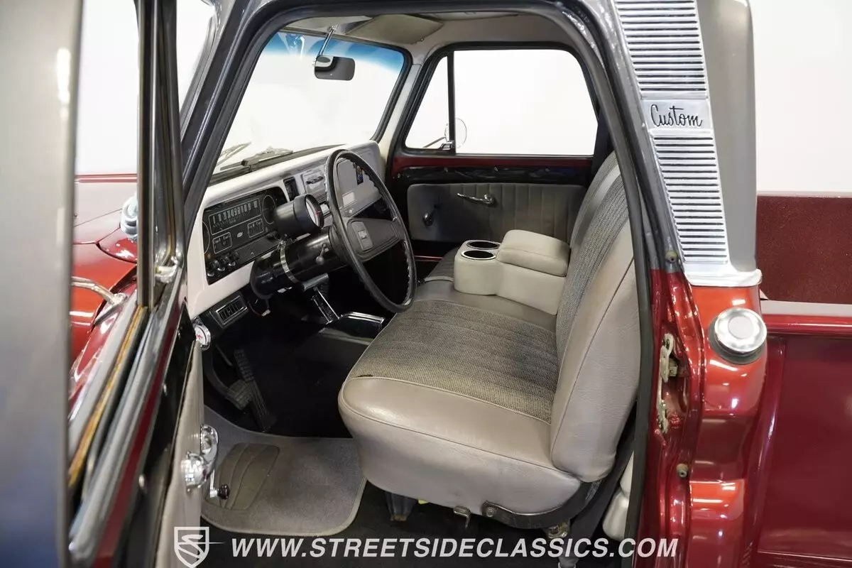1965 Chevrolet C-10 - photo 4
