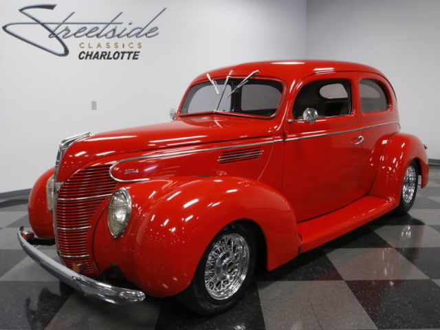 350 V8, TH350, A/C, MUSTANG II FRNT, COIL OVER, RACK & PINION STR, GREAT RIDE! 1939 Ford 2 Door Sedan
