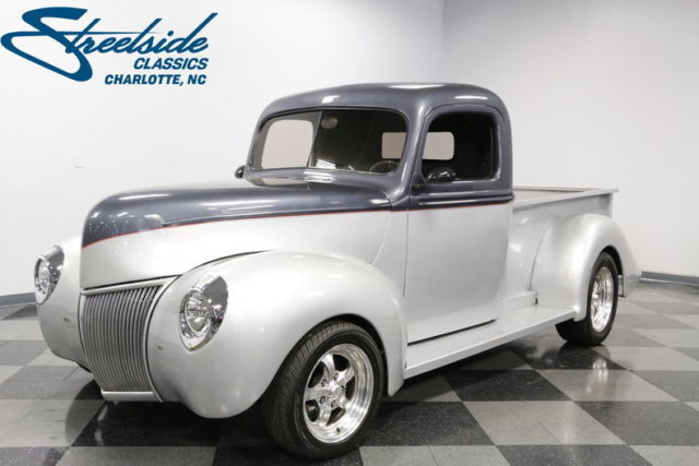 350 V8, TH350 AUTO, A/C, PWR STEER/BRAKE, CLEAN IN/OUT, READY 4 SHOW, RUNS GR8! 1941 Ford Truck Street Rod