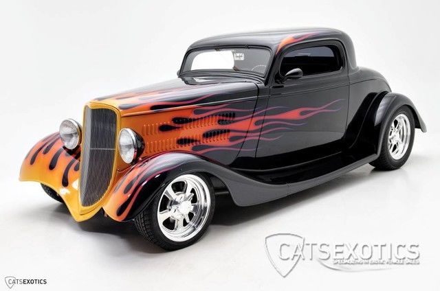 1933 Ford Three Window Coupe - photo 2