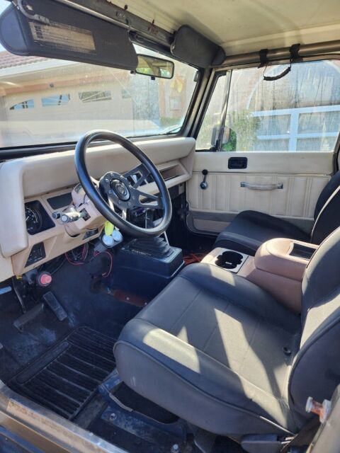 1989 Jeep Wrangler - photo 2