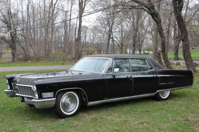 35,000 Original Miles, every option but leather, solid frame & body, LOW RESERVE 1968 Cadillac Fleetwood