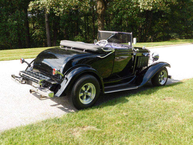 1931 Chevrolet Cabriolet All Original STEEL Street Rod, Immaculate - photo 4