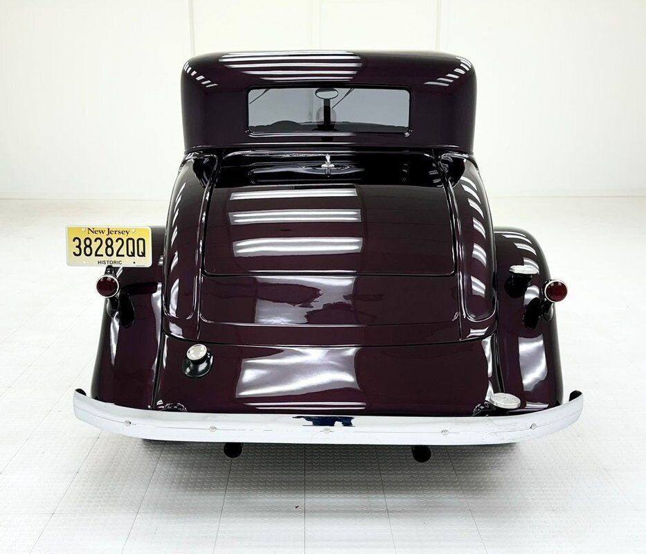 1933 Chrysler Imperial 8 Series CQ Coupe - photo 4