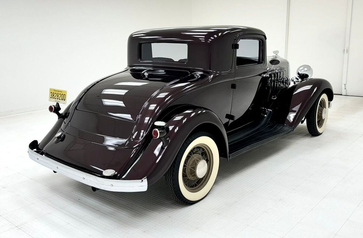 1933 Chrysler Imperial 8 Series CQ Coupe - photo 5