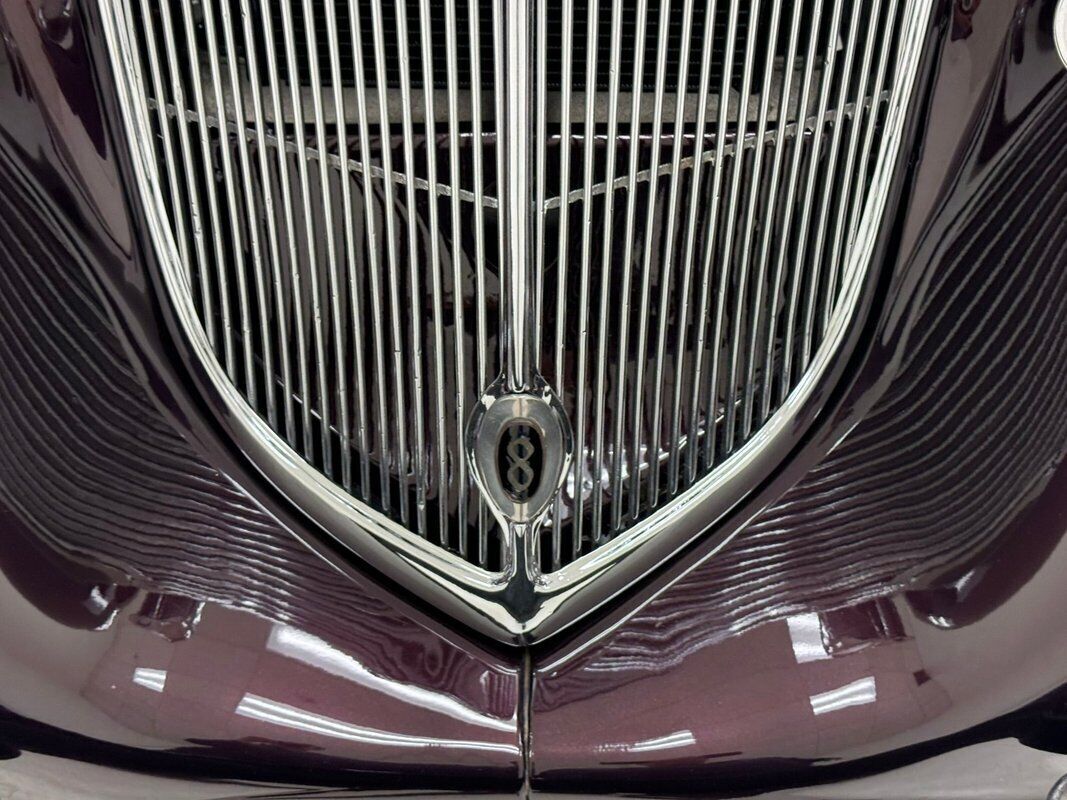 1933 Chrysler Imperial 8 Series CQ Coupe - photo 9