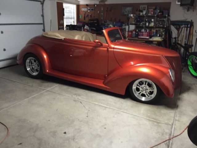 1937 Ford Cabriolet -- - photo 7