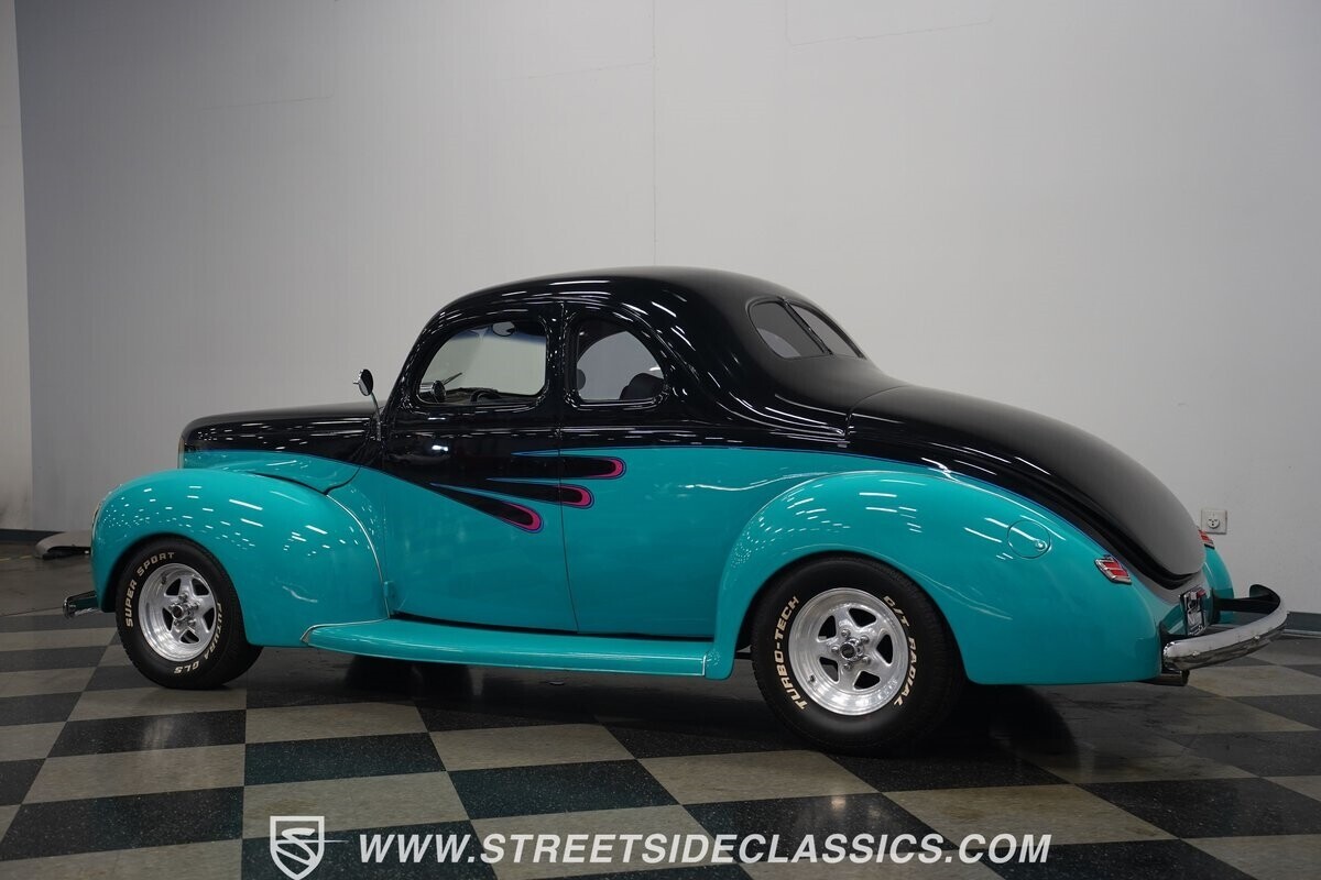 1940 Ford Coupe - photo 11
