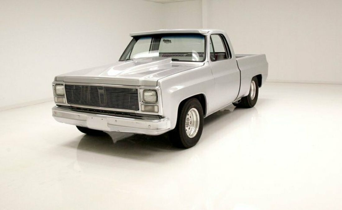 350ci V8 TH400/Straight Exterior/1,100 Miles On The Motor/Custom Dash 1977 GMC Sierra 1500 Pickup