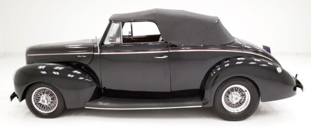 1940 Ford Deluxe Convertible - photo 3