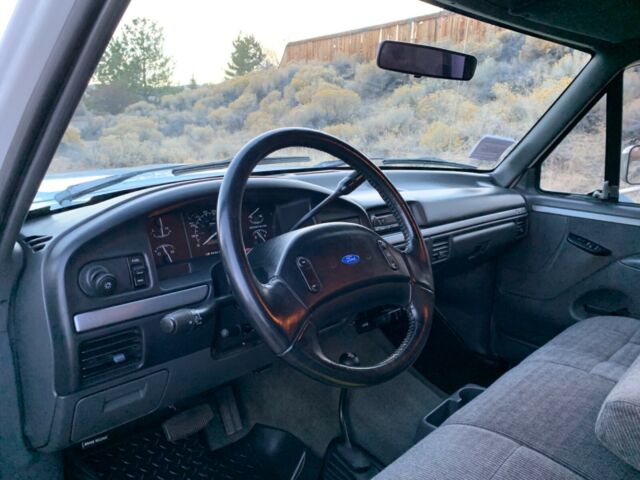 1993 Ford F-150 XLT 4X4 - photo 10