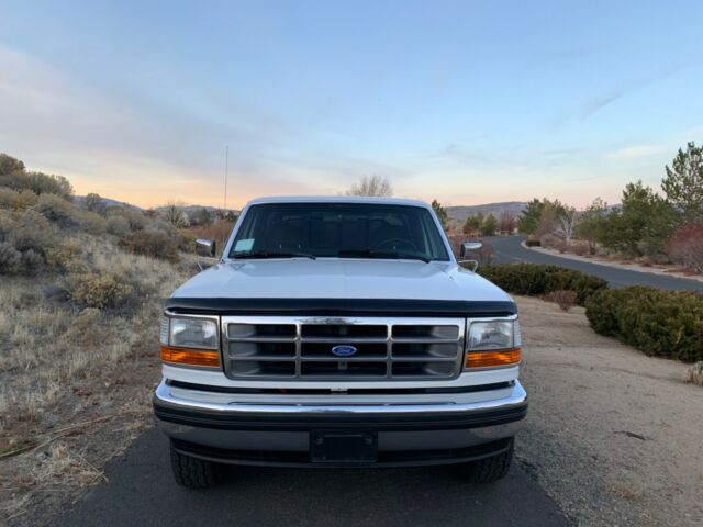 1993 Ford F-150 XLT 4X4 - photo 5