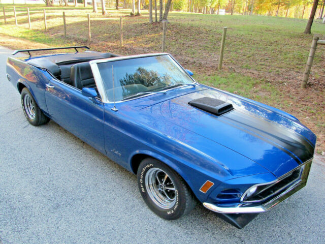351C 4bbl w/SHAKER HOOD, T5-SPEED w/HURST SHIFTER, PWR STEERING, PWR DISC BRAKES 1970 Ford Mustang Convertible