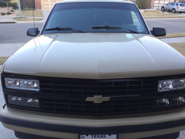 1990 Chevrolet C/K Pickup 1500 - photo 9