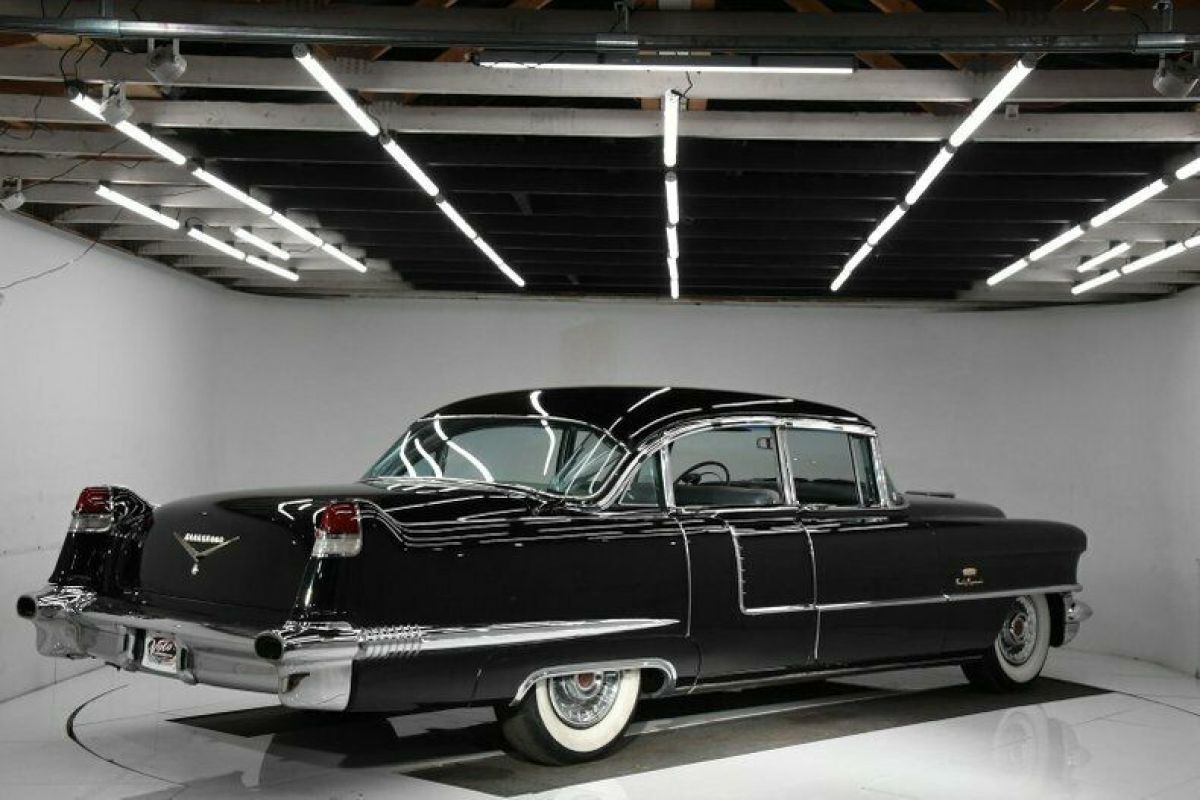 1956 Cadillac 60 Special Fleetwood - photo 3