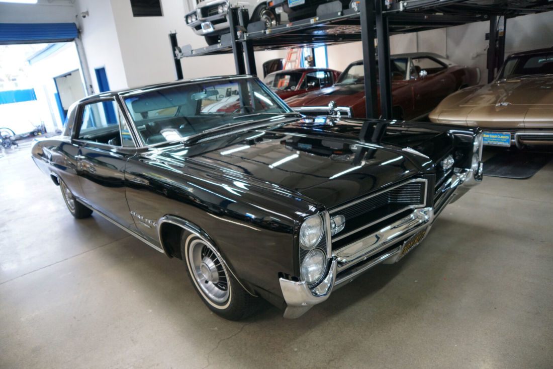 1964 Pontiac Grand Prix 389 V8 2 Door Hardtop - photo 6