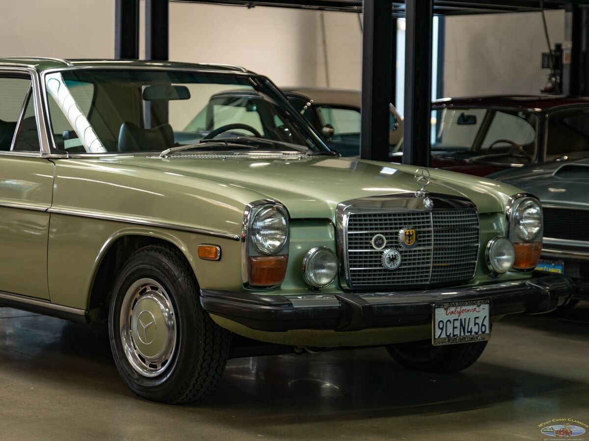 1975 Mercedes-Benz 280C 2 Door Coupe - photo 12