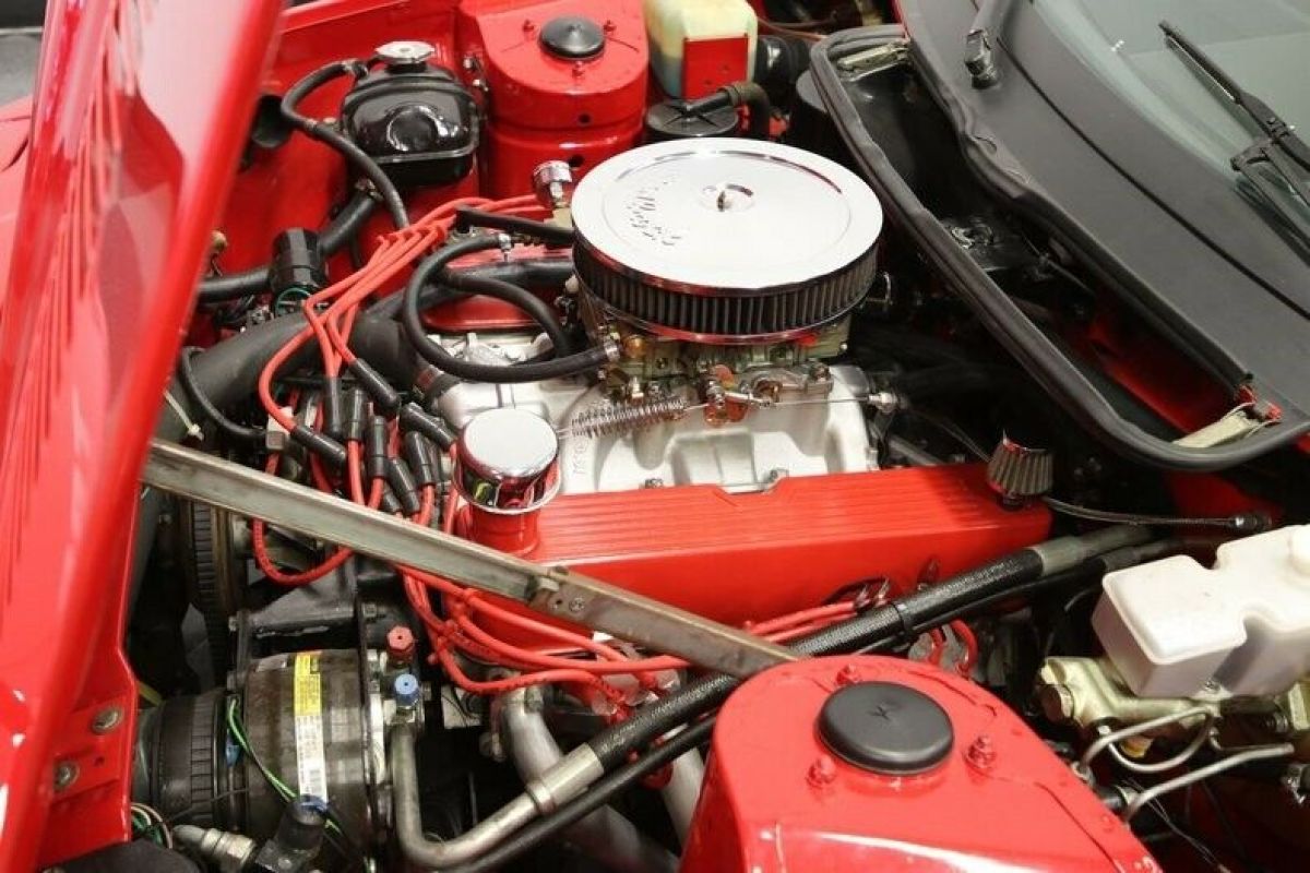 1980 Triumph TR8 Convertible - photo 4