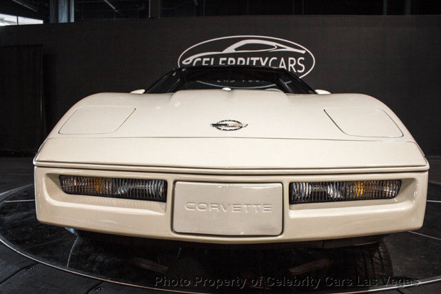 1988 Chevrolet Corvette 35th Anniversary with 1,970 miles! - photo 10