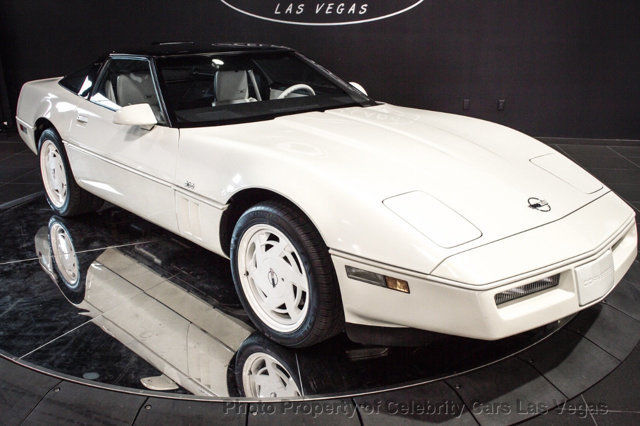 1988 Chevrolet Corvette 35th Anniversary with 1,970 miles! - photo 7