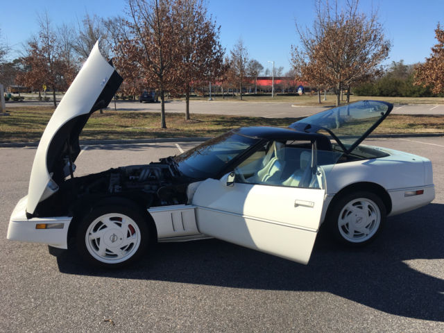1988 Chevrolet Corvette - photo 7