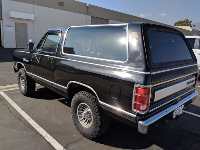 1986 Dodge Ramcharger Royal SE - photo 12