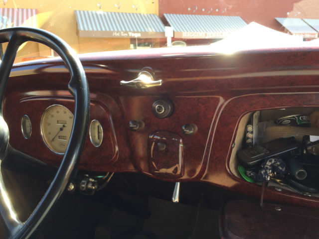 1934 Ford deluxe - photo 4