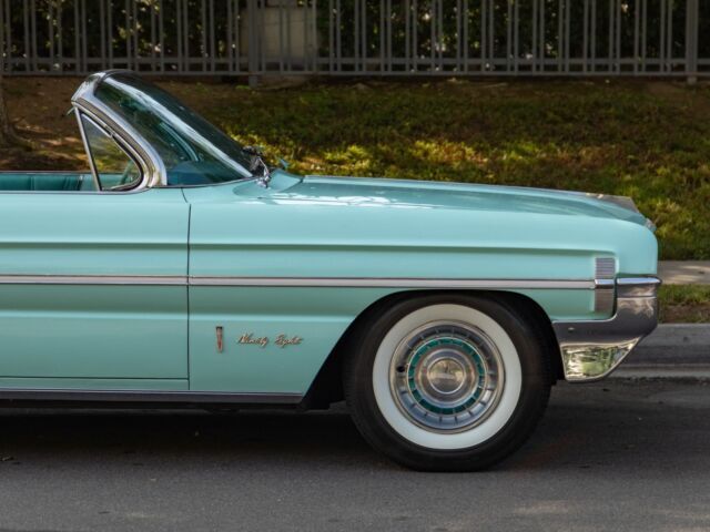 1961 Oldsmobile Series 98 394/325HP V8 Convertible - photo 7