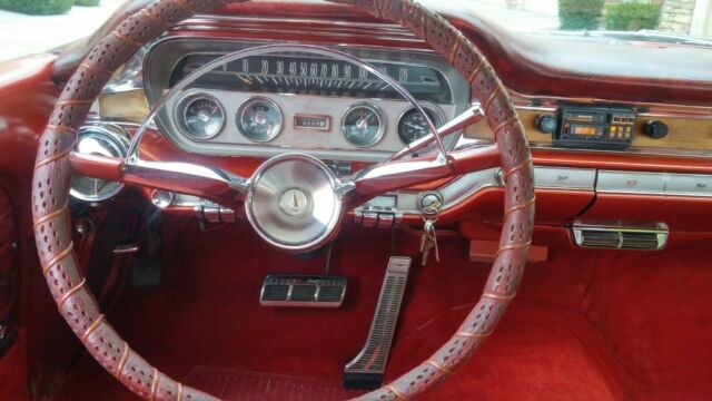 1960 Pontiac Bonneville - photo 4