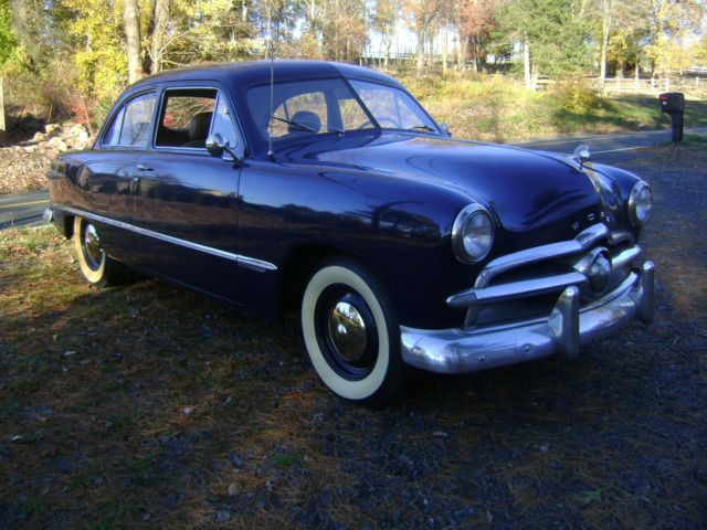1949 Ford Deluxe - photo 2