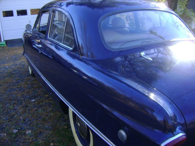 1949 Ford Deluxe - photo 4