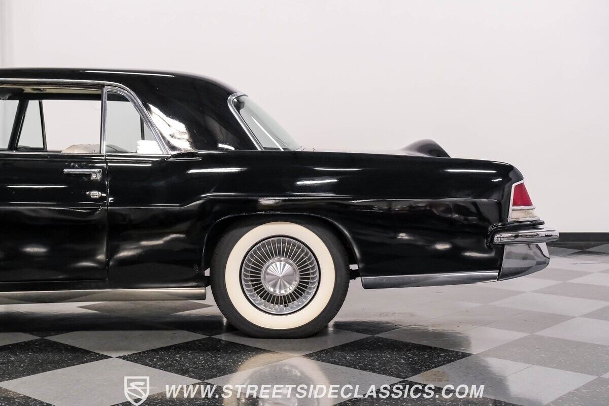 1956 Lincoln Continental Mark II - photo 9