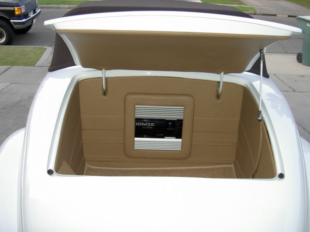 1937 Ford Club Cabriolet Roadster - photo 13