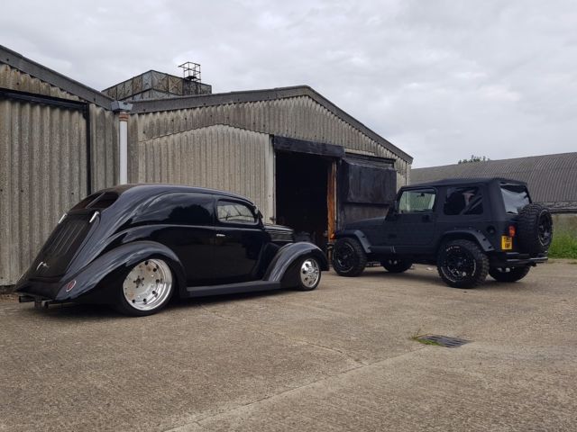 1937 Ford Ford slantback custom van - photo 2