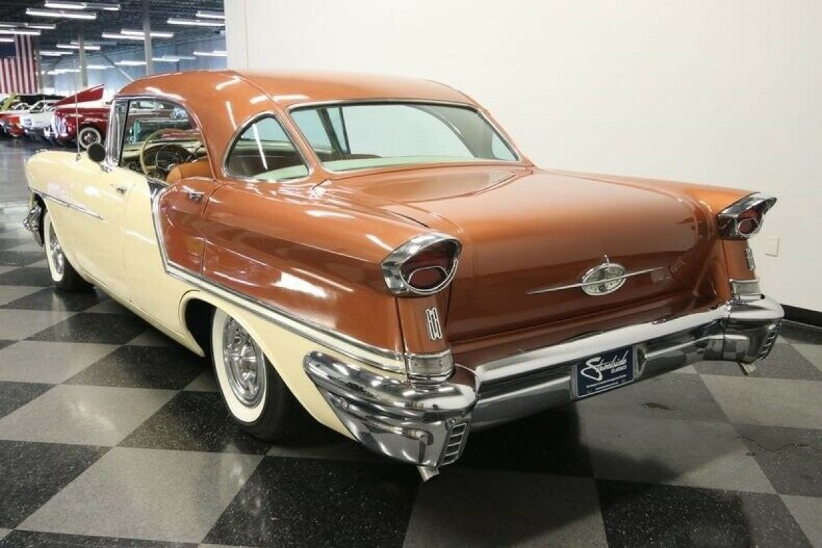 1957 Oldsmobile Eighty-Eight 4 Door Hardtop - photo 10