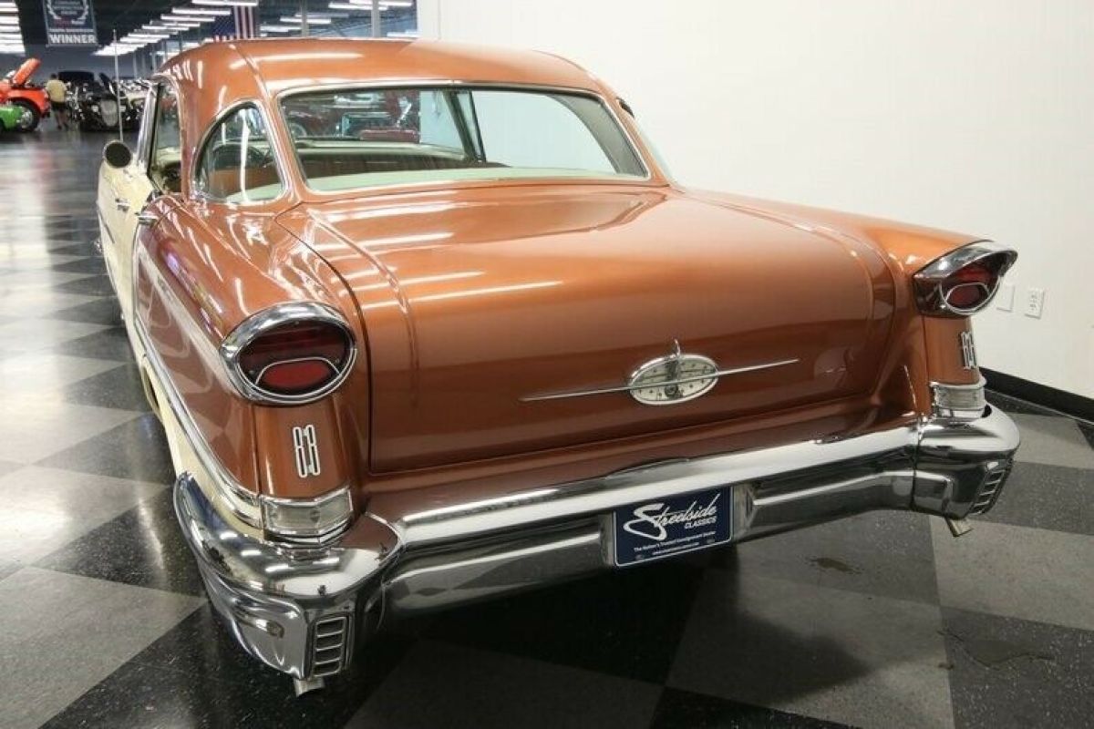 1957 Oldsmobile Eighty-Eight 4 Door Hardtop - photo 11