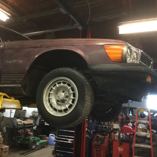 380 SL CONVERTIBLE ROADSTER 63K MILES ORGINAL PAINT NEEDED 1985 Mercedes-Benz SL-Class 380 SL